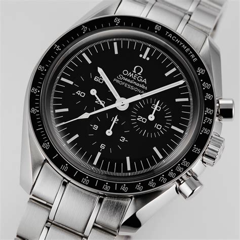 omega speedmaster astronaut watch price